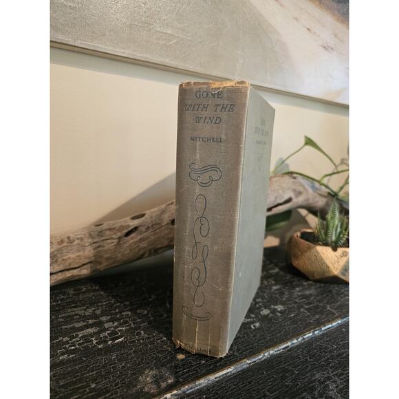 1937 Hardcover Gone With The Wind and Rhett Butler Knowles China 1981 Plate - Picture 8 of 10